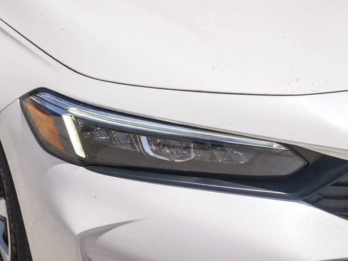 Used 2025 Honda Civic LX image 4