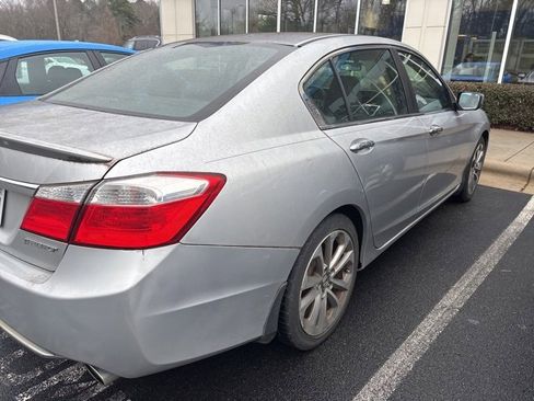 Used 2013 Honda Accord Sport image 13