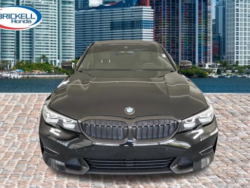 Used 2020 BMW 330i Sedan w/ Driving Assistance Package RWD image 2