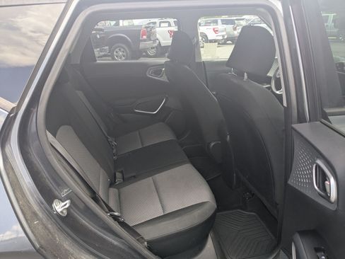Used 2021 Kia Soul LX FWD image 31