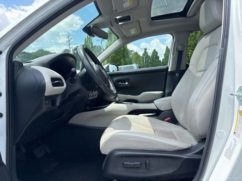 Used 2023 Honda HR-V EX-L image 12