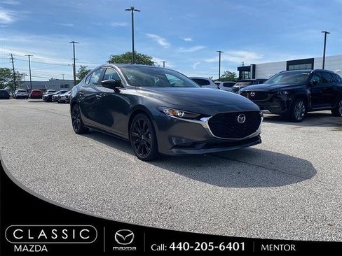 Used 2025 MAZDA MAZDA3 s FWD image 1