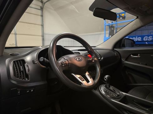 Used 2011 Kia Sportage LX image 17