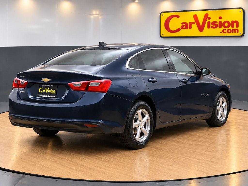 Used 2018 Chevrolet Malibu LS FWD image 4