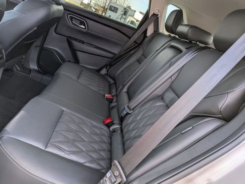 Certified 2025 Nissan Rogue Platinum w/ Platinum Premium Package image 28