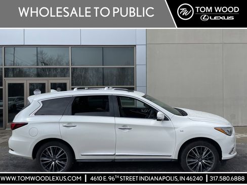 Used 2018 INFINITI QX60 Luxe w/ Deluxe Technology Package image 1