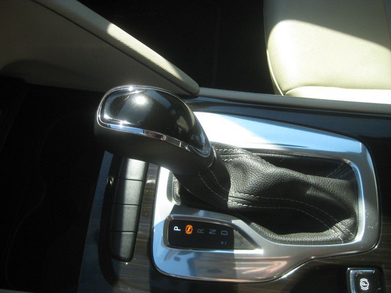Used 2020 Buick Regal Essence FWD image 9