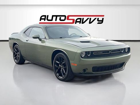Used 2022 Dodge Challenger SXT w/ Blacktop Package RWD image 1
