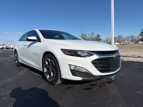 Used 2023 Chevrolet Malibu LT image 1