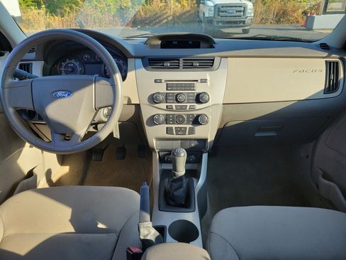 Used 2008 Ford Focus S image 9