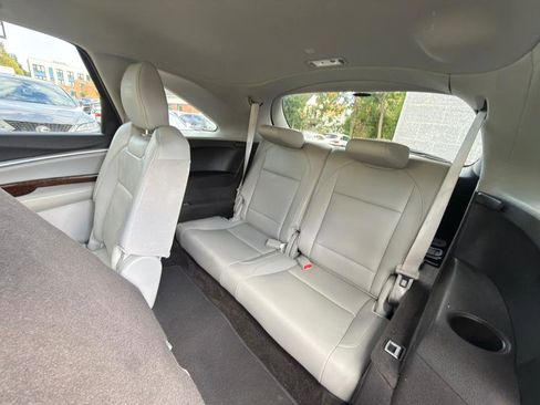 Used 2018 Acura MDX SH-AWD image 13