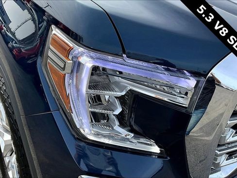 Used 2021 GMC Sierra 1500 SLT w/ SLT Premium Package image 32