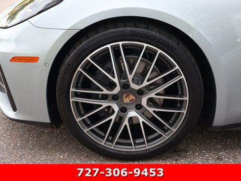 Used 2026 Porsche Panamera image 14