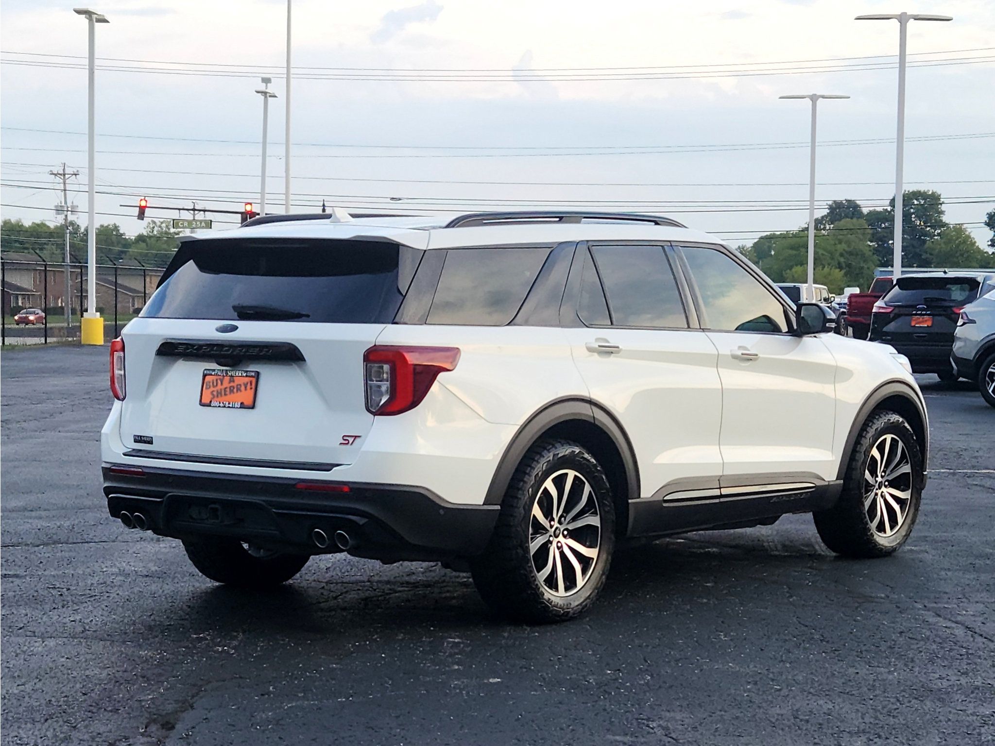 Used 2020 Ford Explorer ST w/ Premium Technology Package AWD/4WD image 9