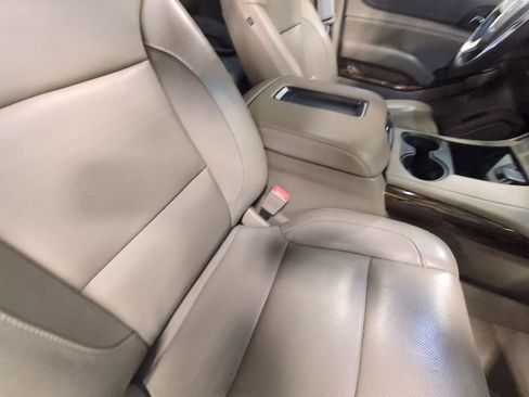 Used 2019 GMC Yukon SLT w/ Open Road Package image 21