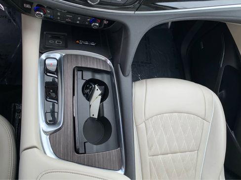 Used 2024 Buick Enclave Avenir w/ Avenir Technology Package FWD image 21