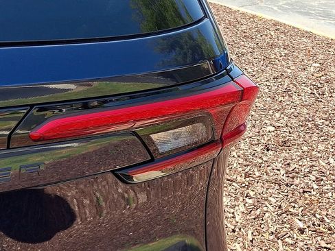 Used 2024 Toyota Grand Highlander FWD image 9