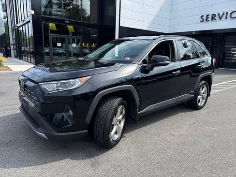 Used 2021 Toyota RAV4 Limited AWD/4WD image 1