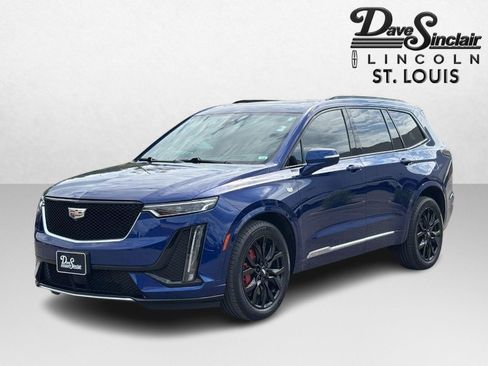 Used 2023 Cadillac XT6 Sport w/ Platinum Package AWD/4WD image 7