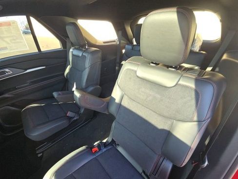 New 2026 Ford Explorer ST image 18