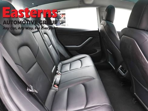 Used 2020 Tesla Model 3 Long Range image 18