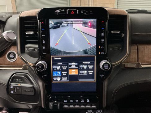 Used 2020 RAM 2500 Limited w/ Cold Weather Group image 24