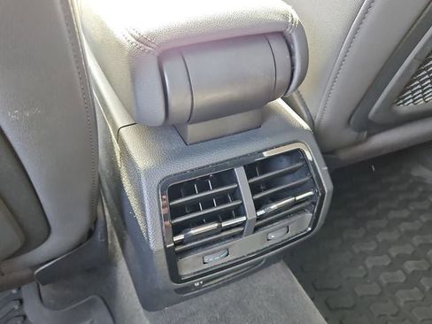 Used 2020 Audi Q3 2.0T Premium w/ Convenience Package image 14