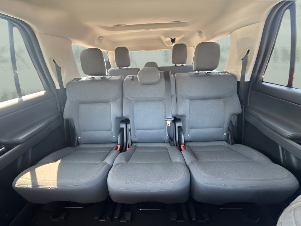 Used 2025 Ford Expedition Max Active RWD image 10