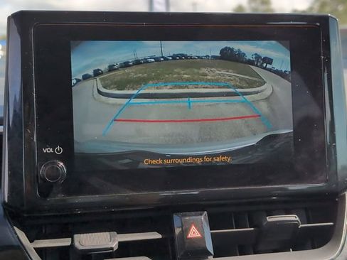 Used 2024 Toyota Corolla LE image 18