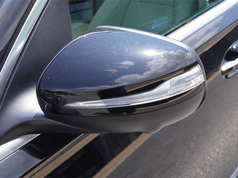 Used 2022 Mercedes-Benz GLE 350 4MATIC image 36