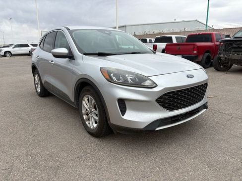 Used 2020 Ford Escape SE FWD image 6