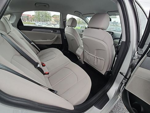 Used 2018 Hyundai Sonata SE image 45