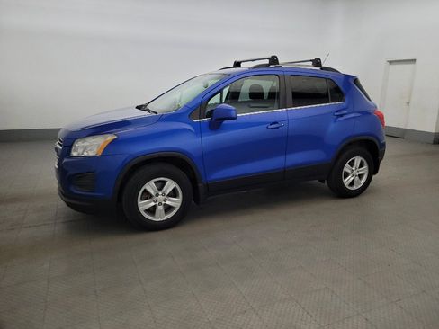 Used 2016 Chevrolet Trax LT w/ LPO, Protection Package AWD/4WD image 2