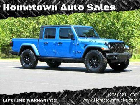 Used 2021 Jeep Gladiator Sport AWD/4WD image 1