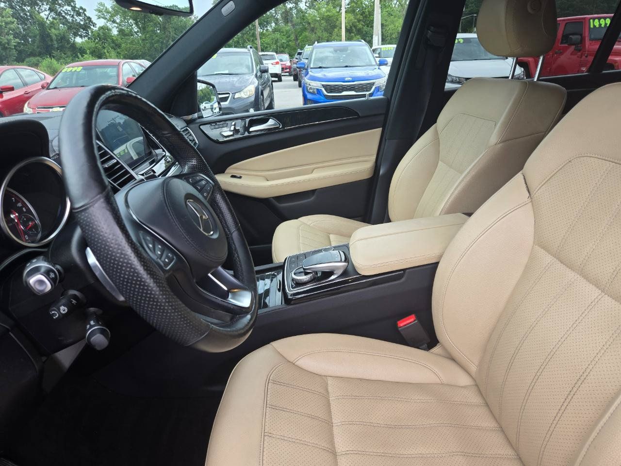 Used 2017 Mercedes-Benz GLS 450 4MATIC w/ Premium Package image 22