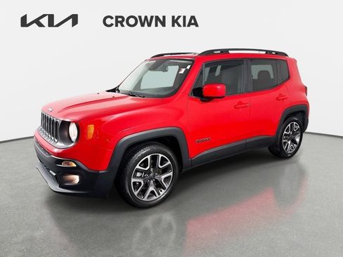 Used 2016 Jeep Renegade Latitude FWD image 1