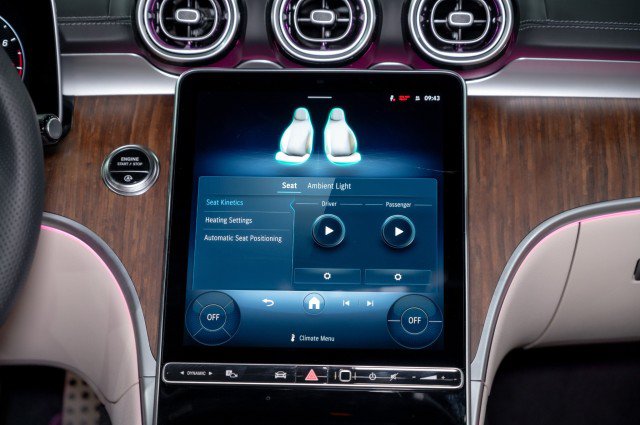 New 2026 Mercedes-Benz CLE 450 4MATIC Coupe image 16