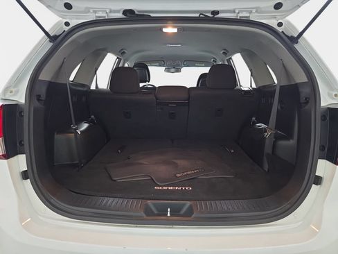 Used 2015 Kia Sorento LX AWD/4WD image 14