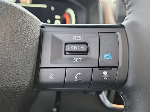 New 2026 Nissan Rogue Platinum image 27