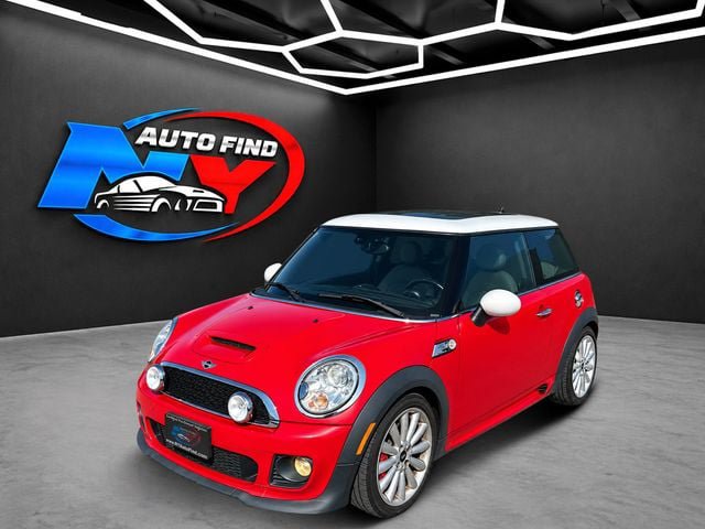 Used 2013 MINI Cooper John Cooper Works FWD image 1