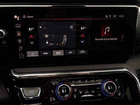 New 2026 GMC Sierra 2500 Denali w/ Denali Reserve Package image 27