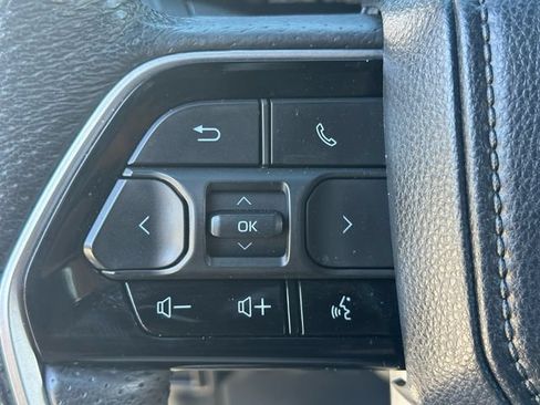 Certified 2024 Toyota Sequoia Platinum AWD/4WD image 13