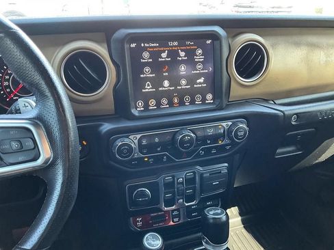 Used 2021 Jeep Wrangler Unlimited Rubicon w/ Trailer Tow Package AWD/4WD image 5