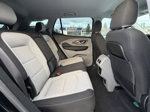 Used 2021 GMC Terrain SLE w/ Driver Convenience Package image 15