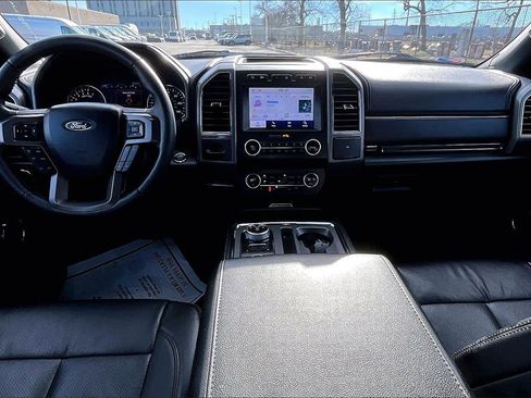Certified 2020 Ford Expedition XLT w/ Equipment Group 202A image 14