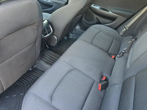 Used 2023 Chevrolet Malibu LT FWD image 12