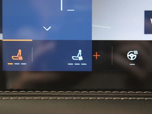 Used 2024 Lincoln Corsair AWD w/ Equipment Group 101A image 59