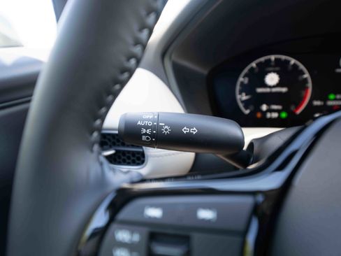 New 2026 Honda HR-V EX-L image 13