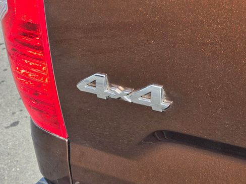 Used 2014 Toyota Tundra Platinum image 9