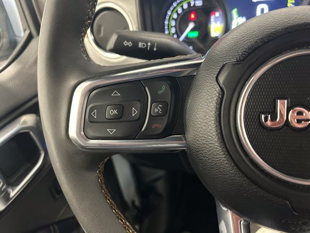 Used 2024 Jeep Wrangler Unlimited Sahara AWD/4WD image 25